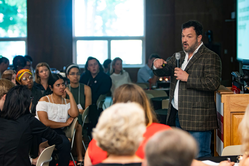 Speaker lecturing in the Nest