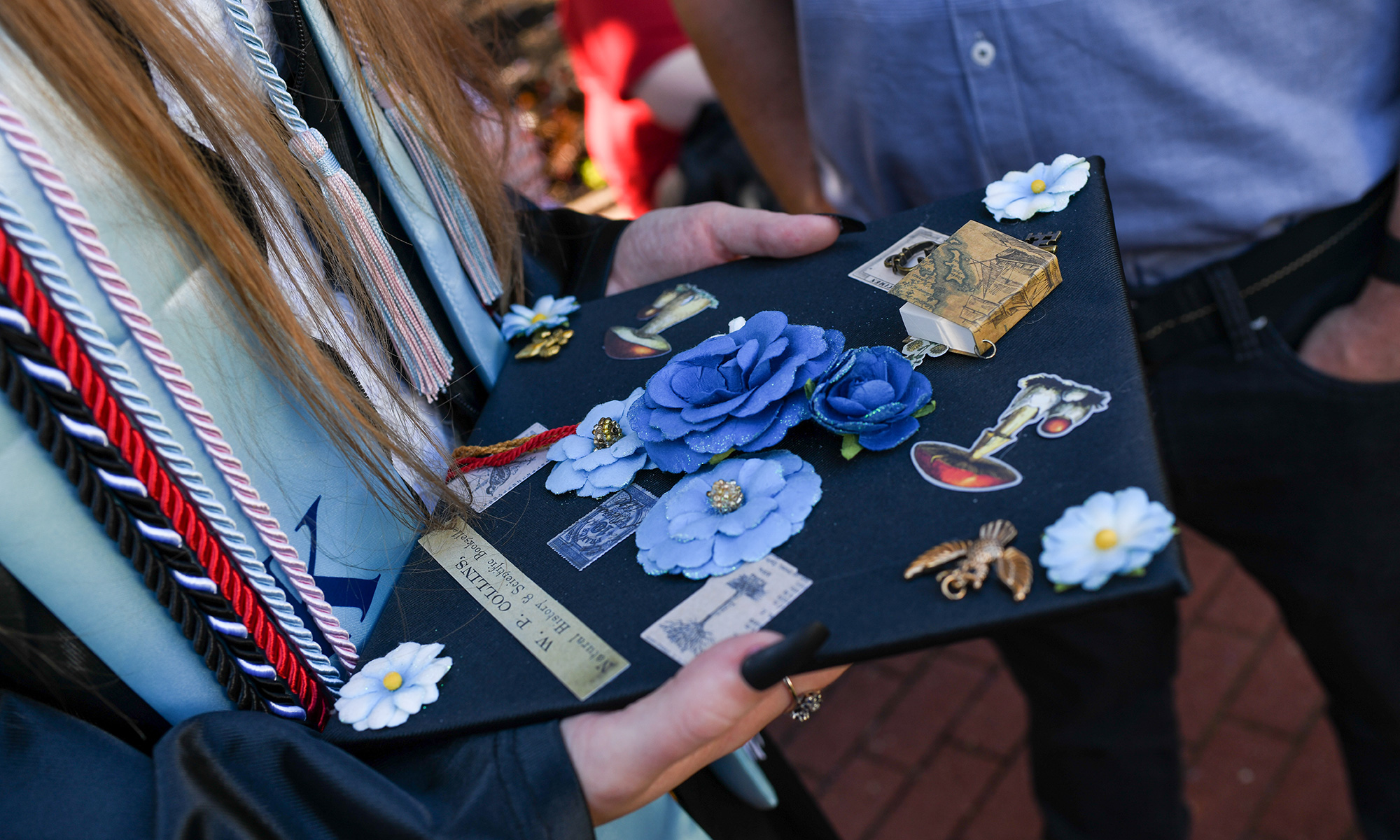 Jessica Crabtree's mortarboard