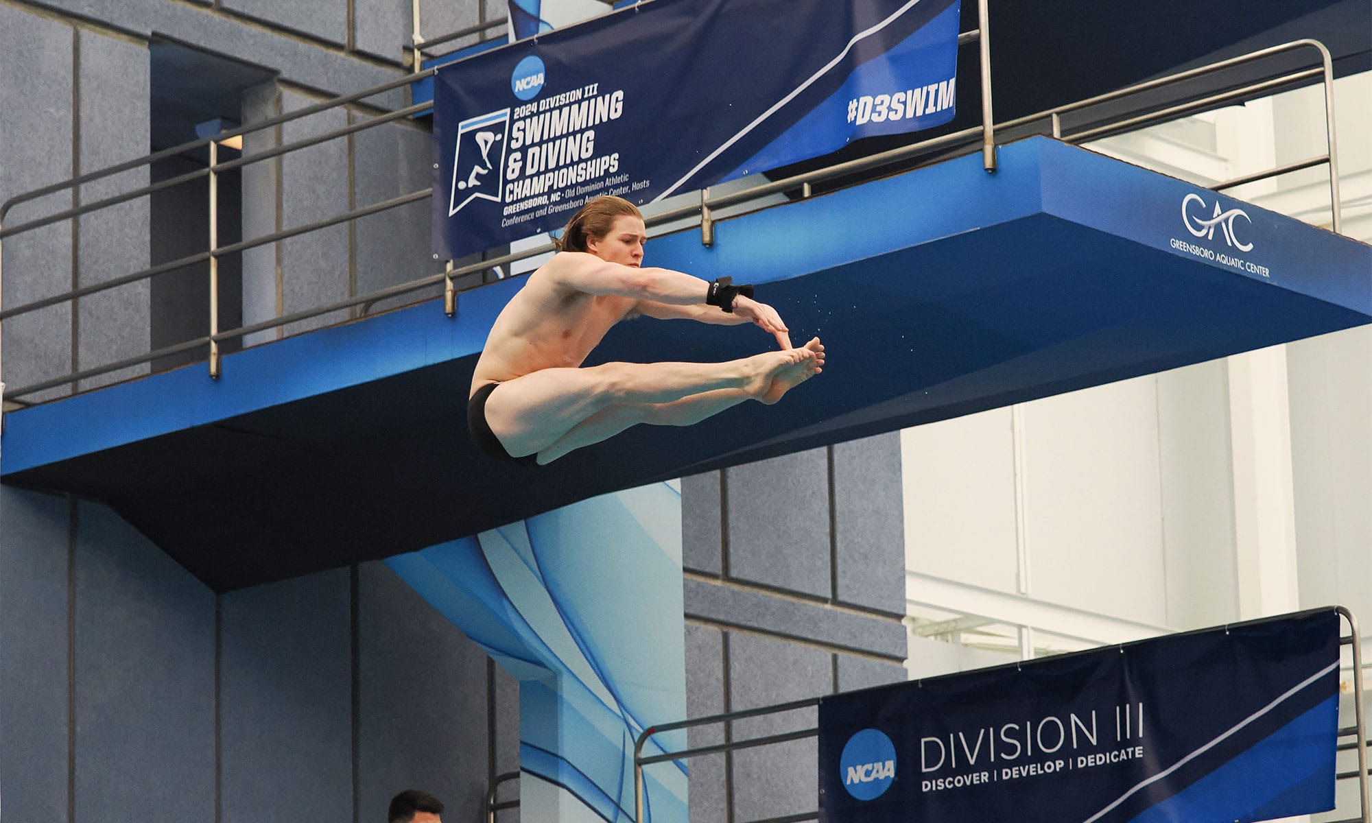 Mens diving