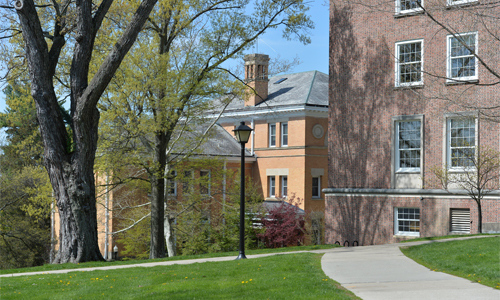 Photo of Denison campus building 