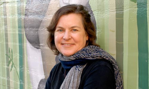 Photo of author Karen Joy Fowler