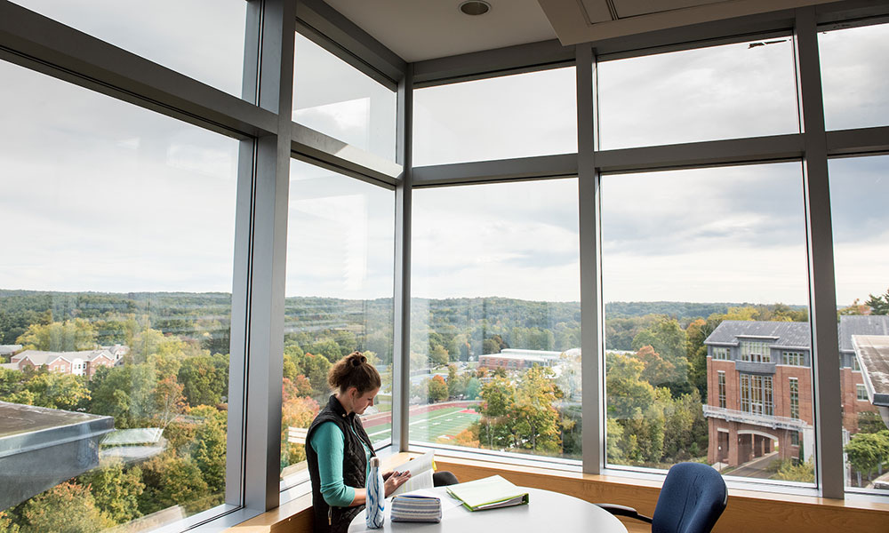 Blair Hamilton '19 reading in talbot