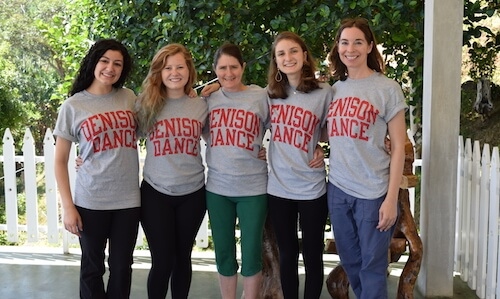 denison students in Sri Lanka group photo