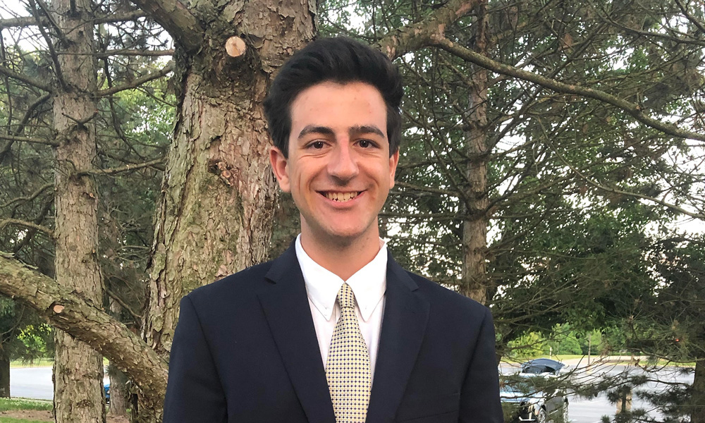 Fulbright recipient Lucas Unver '22