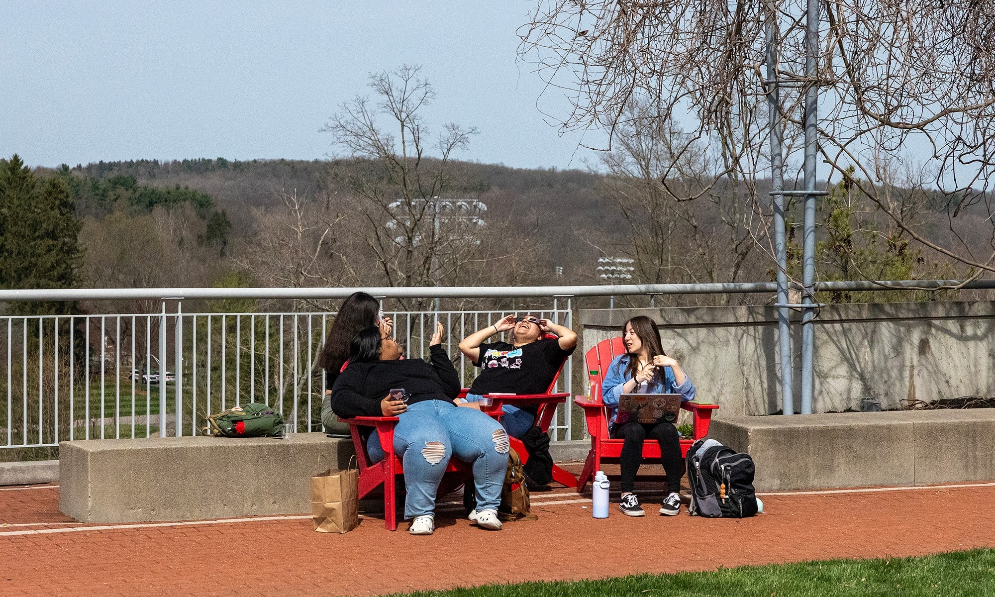 Students watching the solar eclipse