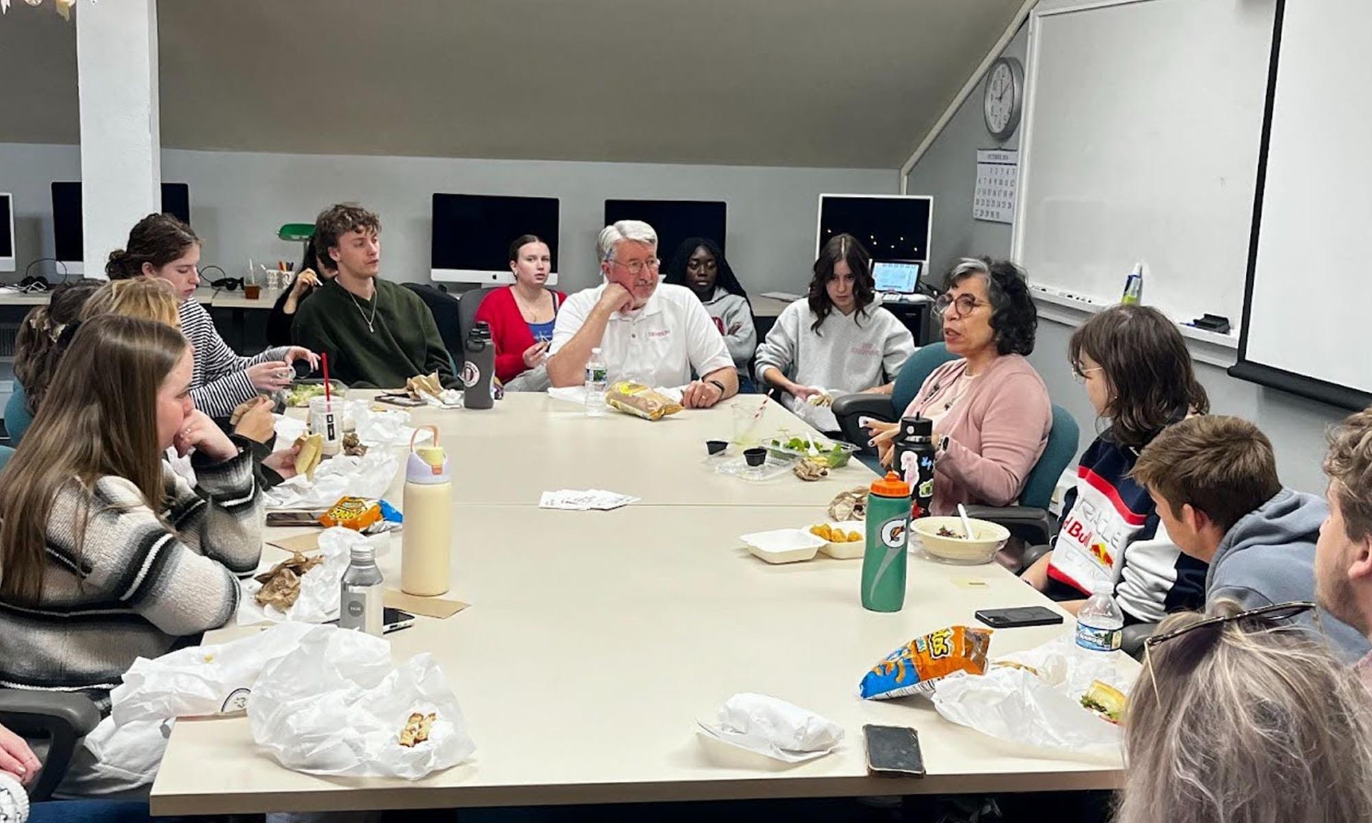 Anne Saker meets with Journalism at Denison students.