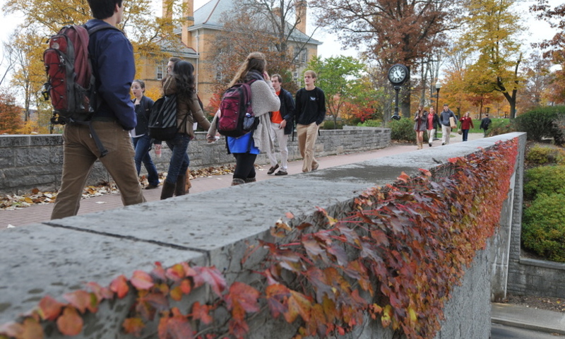 Students on Chapel Walk